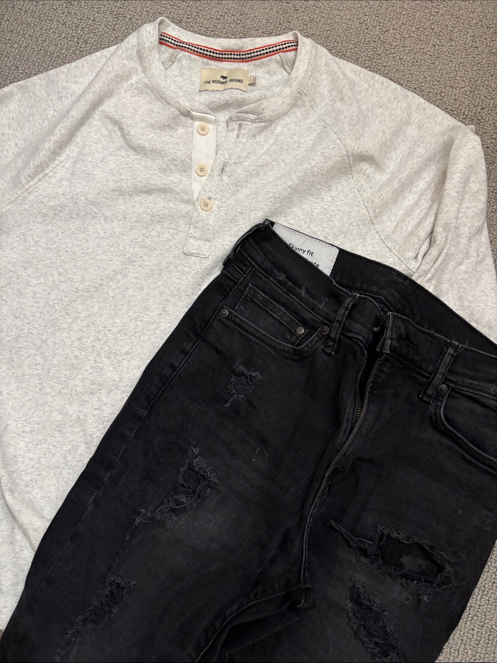 The Normal Brand Henley & H&M Men’s skinny jeans combo